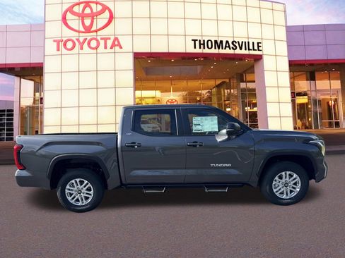 New 2026 Toyota Tundra SR5 AWD/4WD image 4
