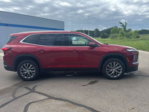Used 2026 Buick Enclave Preferred AWD/4WD image 6
