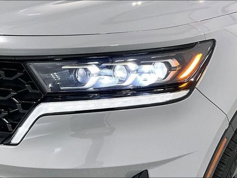 Used 2022 Kia Sorento SX AWD/4WD image 34