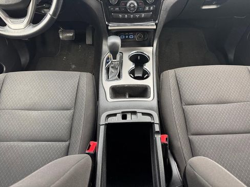 Used 2022 Jeep Grand Cherokee Laredo E image 19