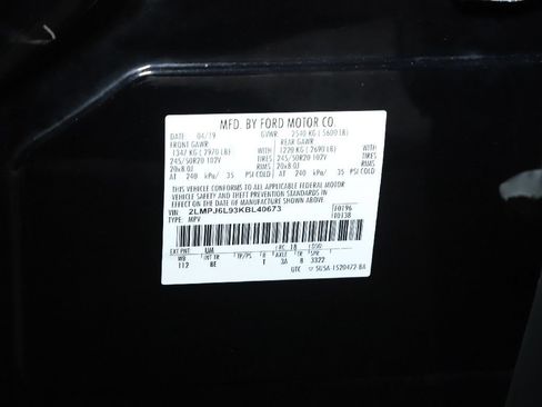 Used 2019 Lincoln Nautilus Reserve w/ Cargo Utility Package FWD image 22