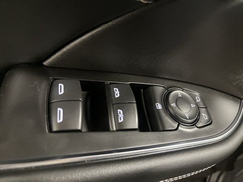 Used 2023 Buick Envision Preferred w/ Sport Touring Package AWD/4WD image 16