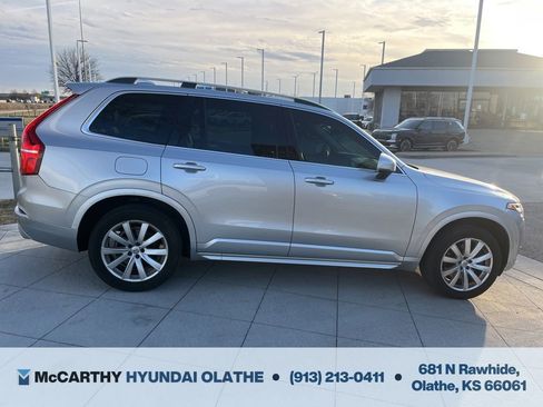 Used 2016 Volvo XC90 T6 Momentum w/ Momentum Plus Package image 12