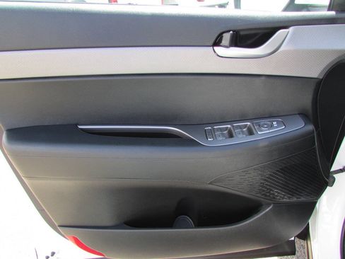 Used 2025 Hyundai Palisade SEL FWD image 16