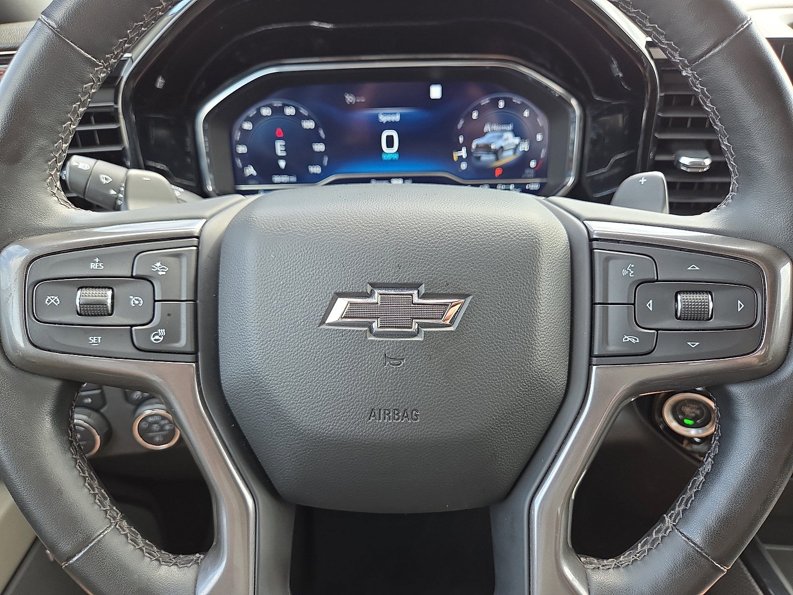 Used 2023 Chevrolet Silverado 1500 ZR2 w/ Technology Package AWD/4WD image 24