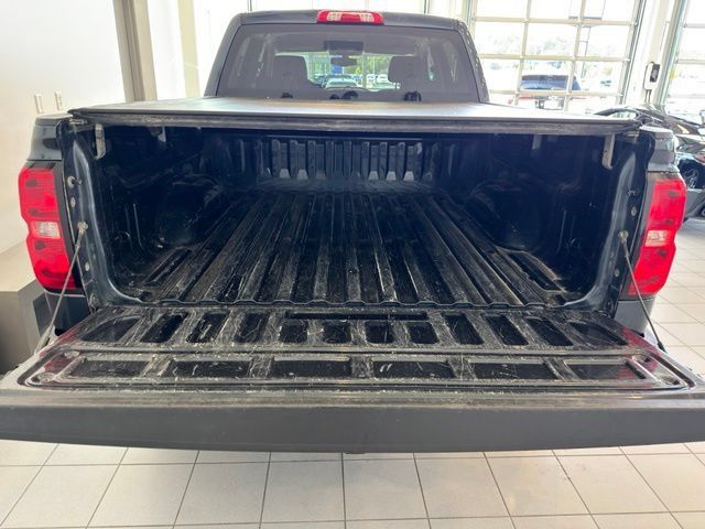 Used 2017 Chevrolet Silverado 1500 LT w/ All Star Edition AWD/4WD image 39