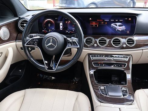 Used 2021 Mercedes-Benz E 350 Sedan w/ Premium Package image 40