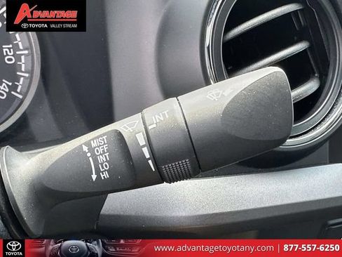 Used 2023 Toyota Tacoma TRD Off-Road w/ TRD Premium Off Road Package AWD/4WD image 34