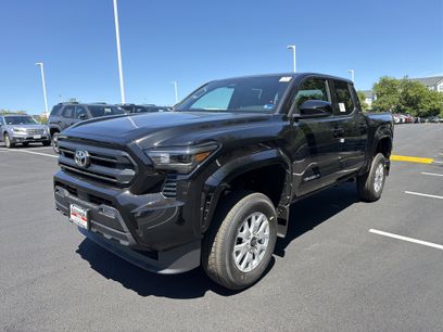 New 2026 Toyota Tacoma SR5