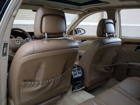 Used 2008 Mercedes-Benz S 550 image 17