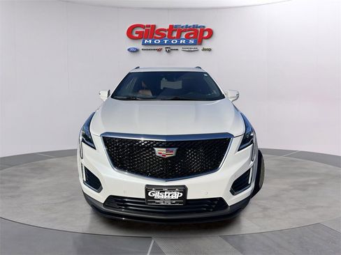 Used 2023 Cadillac XT5 Sportv image 2