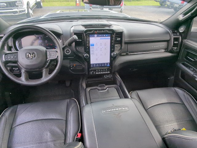 Used 2023 RAM 2500 Limited AWD/4WD image 18