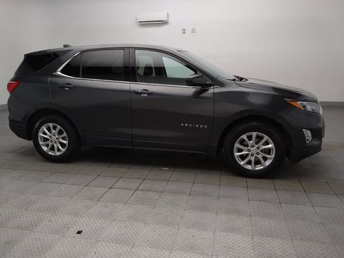Used 2020 Chevrolet Equinox LT w/ Driver Convenience Package FWD image 11