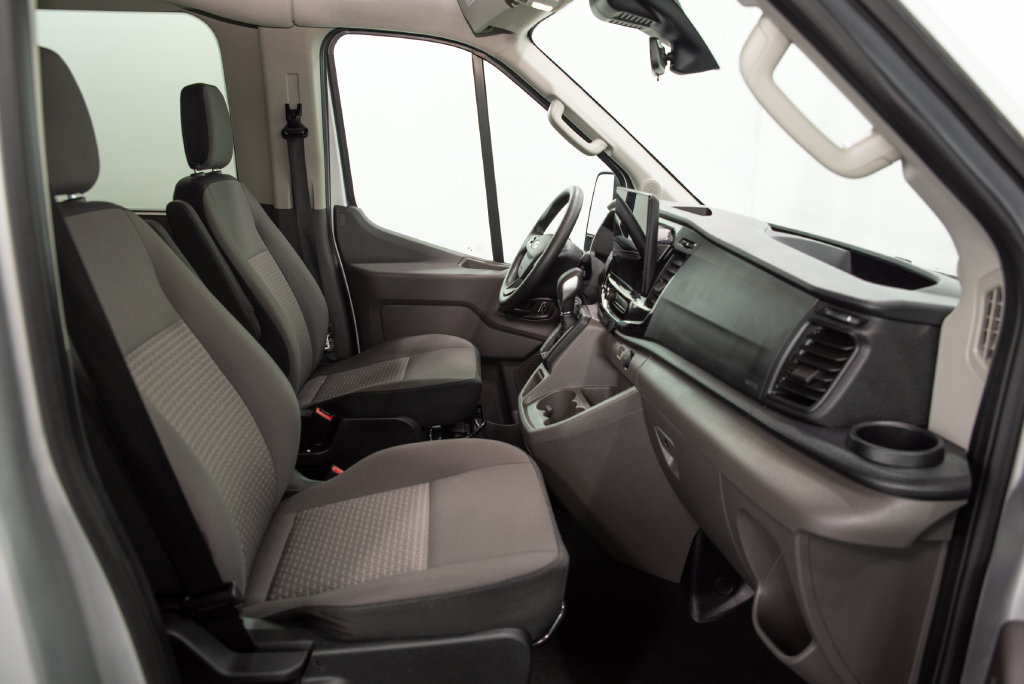 Used 2025 Ford Transit 350 XLT RWD image 14