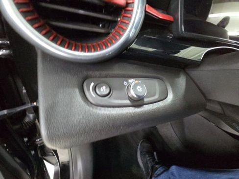 Used 2024 Chevrolet Trax RS w/ Driver Confidence Package image 22