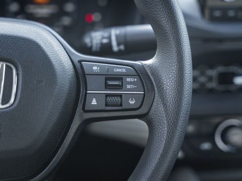 Certified 2024 Honda Accord EX image 27