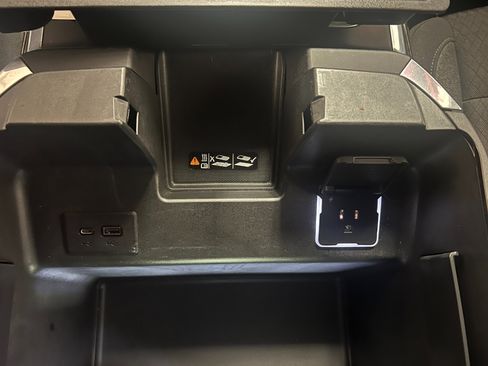 Used 2022 Chevrolet Silverado 1500 RST image 38