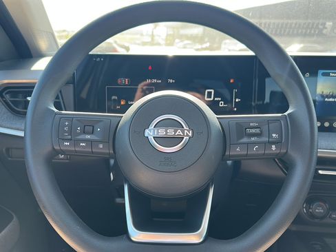 New 2026 Nissan Kicks SV w/ Charging Package image 17