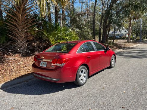 Used 2011 Chevrolet Cruze LT w/ RS Package image 3