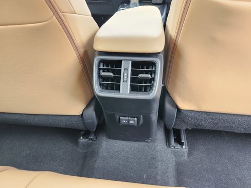 Used 2024 Lexus UX 250h AWD w/ Premium Package image 22