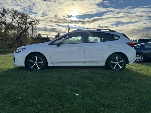 Used 2019 Subaru Impreza 2.0i Premium image 9