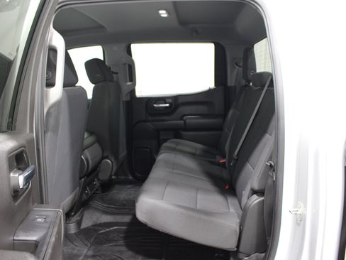 Used 2021 Chevrolet Silverado 1500 Custom AWD/4WD image 18