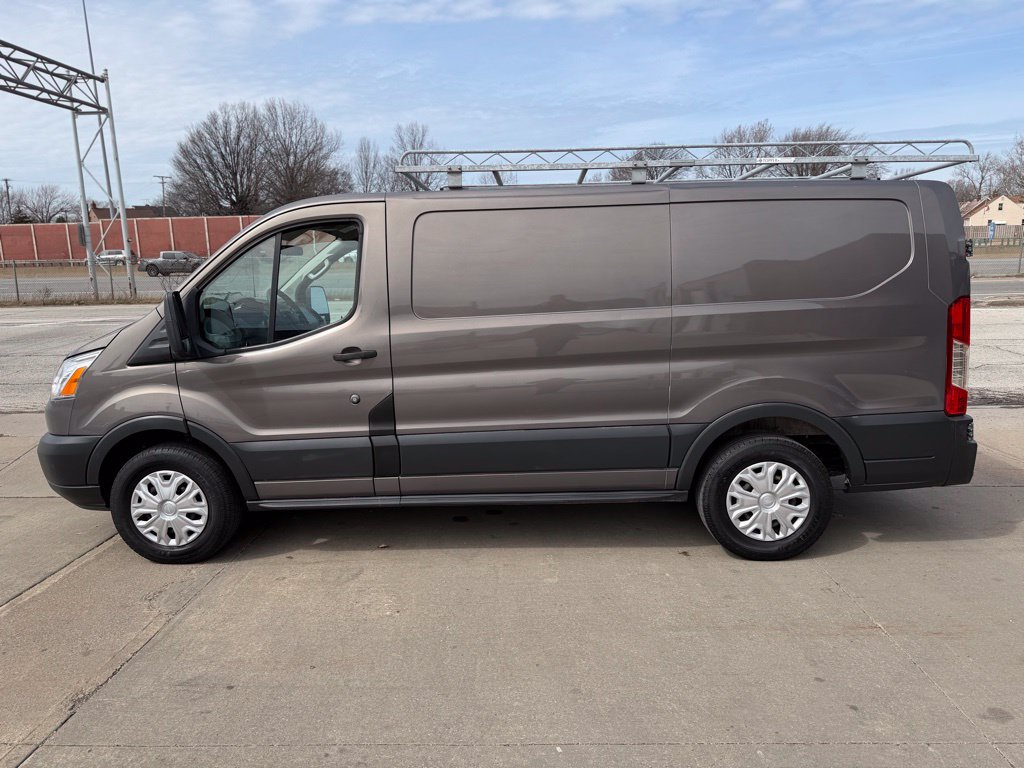 Used 2015 Ford Transit 150 130 Low Roof RWD image 10