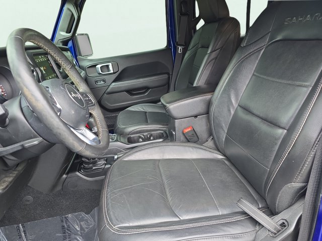 Used 2019 Jeep Wrangler Unlimited Sahara AWD/4WD image 25