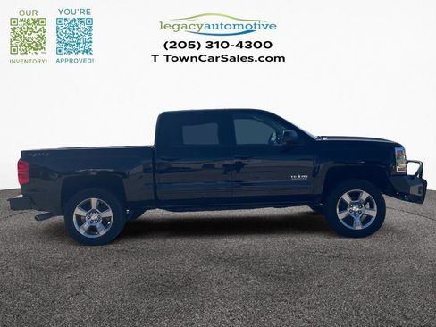 Used 2018 Chevrolet Silverado 1500 LT w/ Texas Edition AWD/4WD image 6