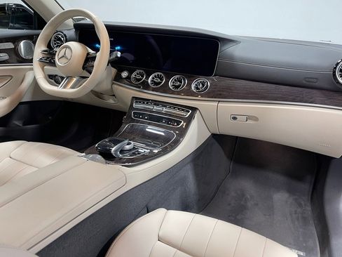 Used 2023 Mercedes-Benz E 450 4MATIC Cabriolet image 28