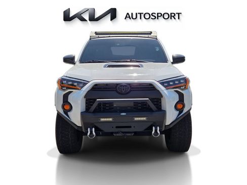 Used 2021 Toyota 4Runner TRD Off-Road Premium AWD/4WD image 2
