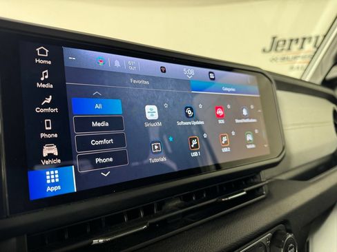 Used 2024 Jeep Gladiator Sport AWD/4WD image 23