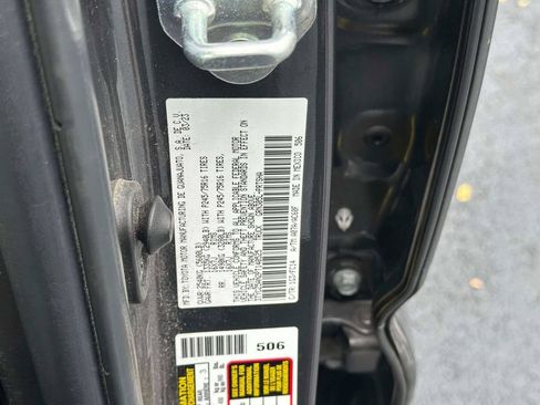 Used 2023 Toyota Tacoma SR5 AWD/4WD image 18