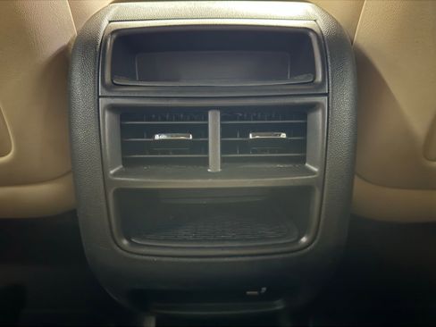 Used 2017 Cadillac XT5 Luxury w/ Driver Awareness Package image 46