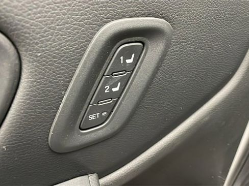 Used 2024 Honda Pilot TrailSport image 9