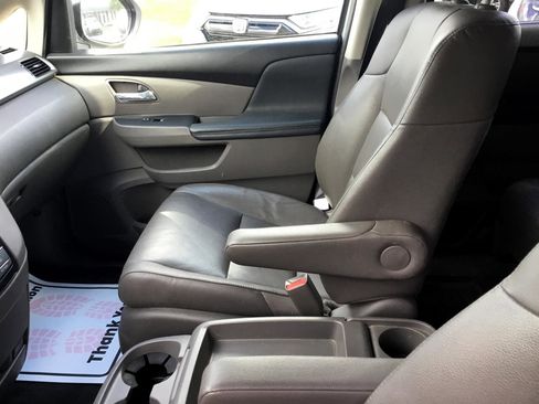 Used 2016 Honda Odyssey EX-L image 16