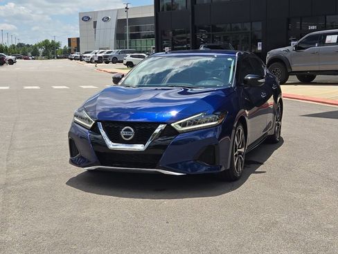 Used 2021 Nissan Maxima 3.5 SV w/ Floor Mat Group FWD image 1