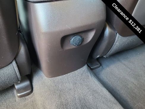 Used 2017 Hyundai Santa Fe Sport image 22