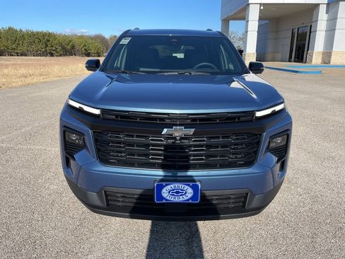 New 2026 Chevrolet Traverse LT w/ Midnight/Sport Edition image 8