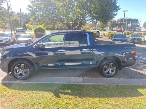 Used 2023 Honda Ridgeline RTL-E image 5