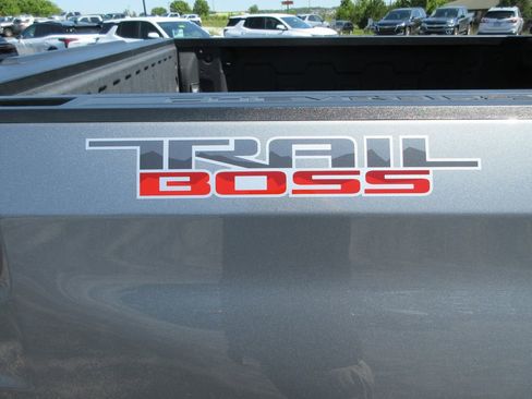 Certified 2024 Chevrolet Silverado 1500 Custom Trail Boss w/ LPO, Dark Essentials Package AWD/4WD image 12