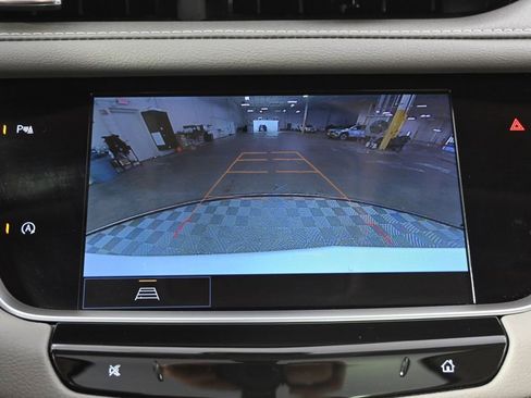 New 2025 Cadillac XT5 Premium Luxury w/ LPO, Floor Liner Package AWD/4WD image 30