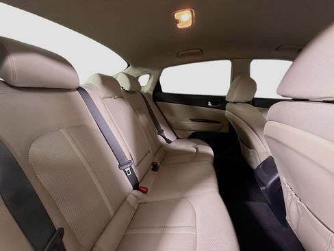 Used 2016 Kia Optima LX w/ LX Convenience Package image 26