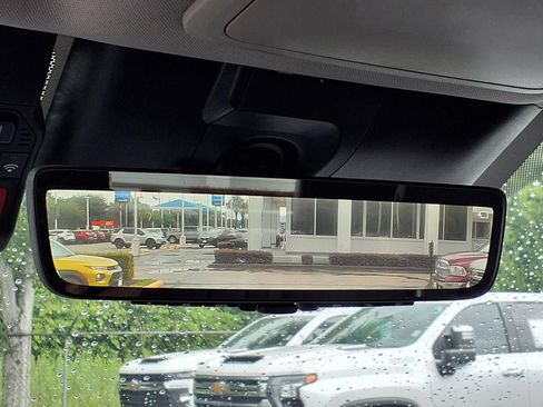 Used 2023 Toyota Tundra Limited RWD image 4