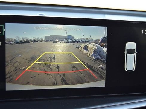 Used 2024 Kia Sorento S image 12