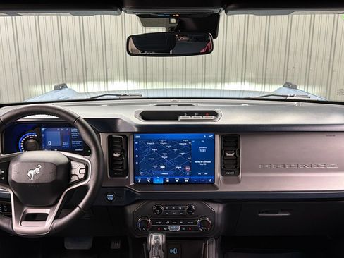 Used 2023 Ford Bronco Outer Banks image 34