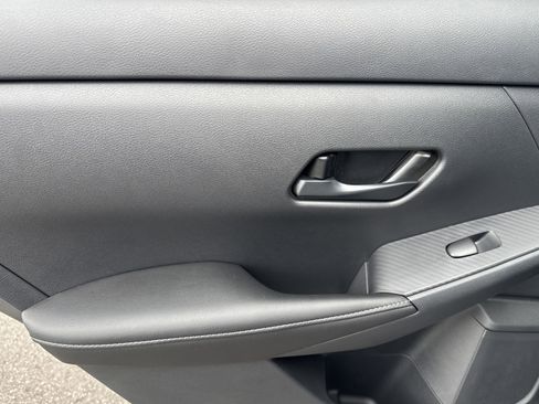 New 2025 Nissan Sentra S image 12