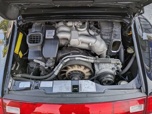 Used 1997 Porsche 911 Carrera RWD image 52