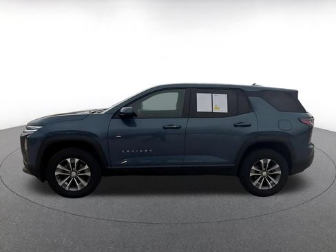 Used 2025 Chevrolet Equinox LT FWD image 9