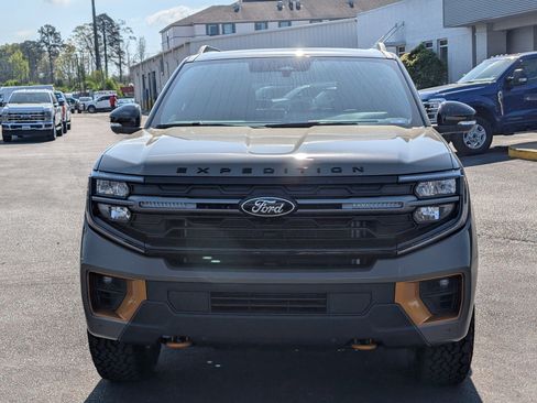 New 2026 Ford Expedition Tremor image 3